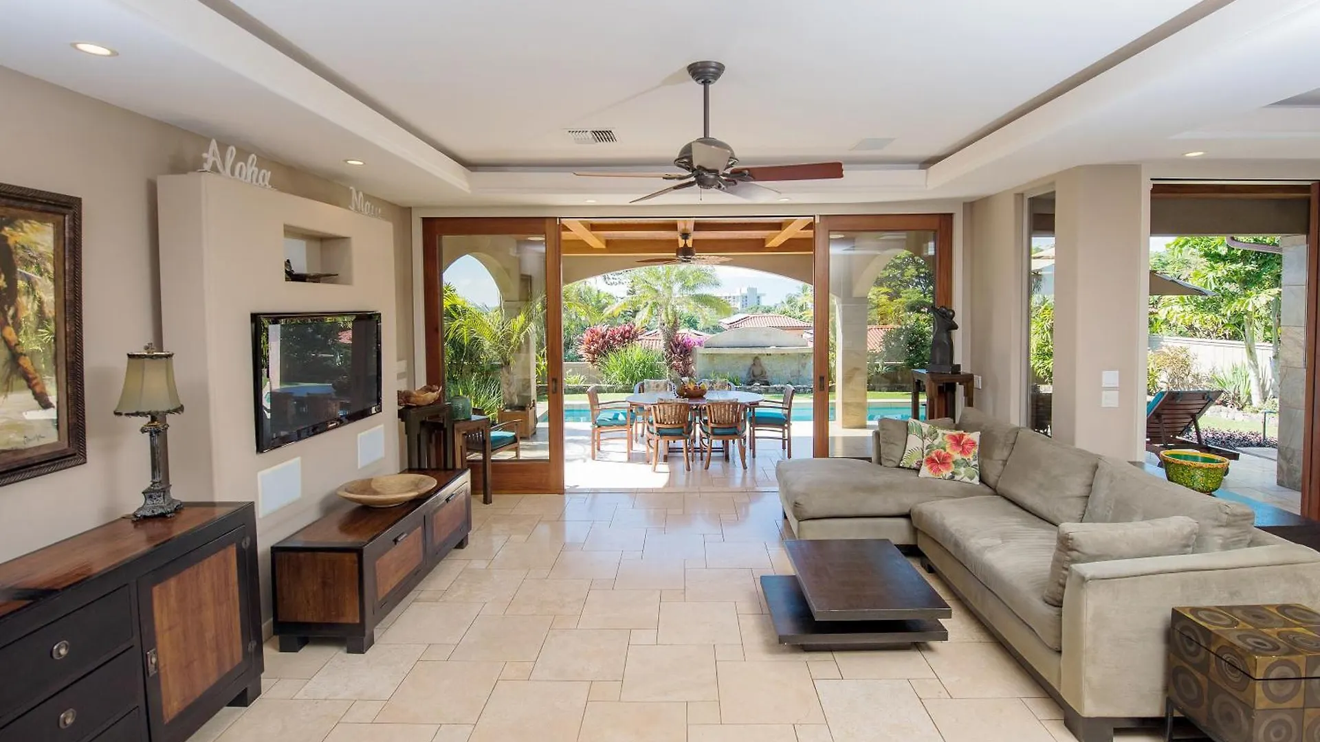 Holiday home Kaanapali Home Amazing Deals!Gorgeous Remodel-4B,4Ba Pool,Ac,Bbq, Outdr Shw-View Lahaina